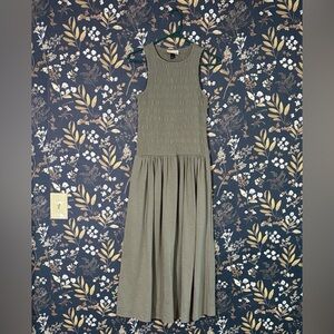 Universal Thread Olive Smocked Midi Dress Size M